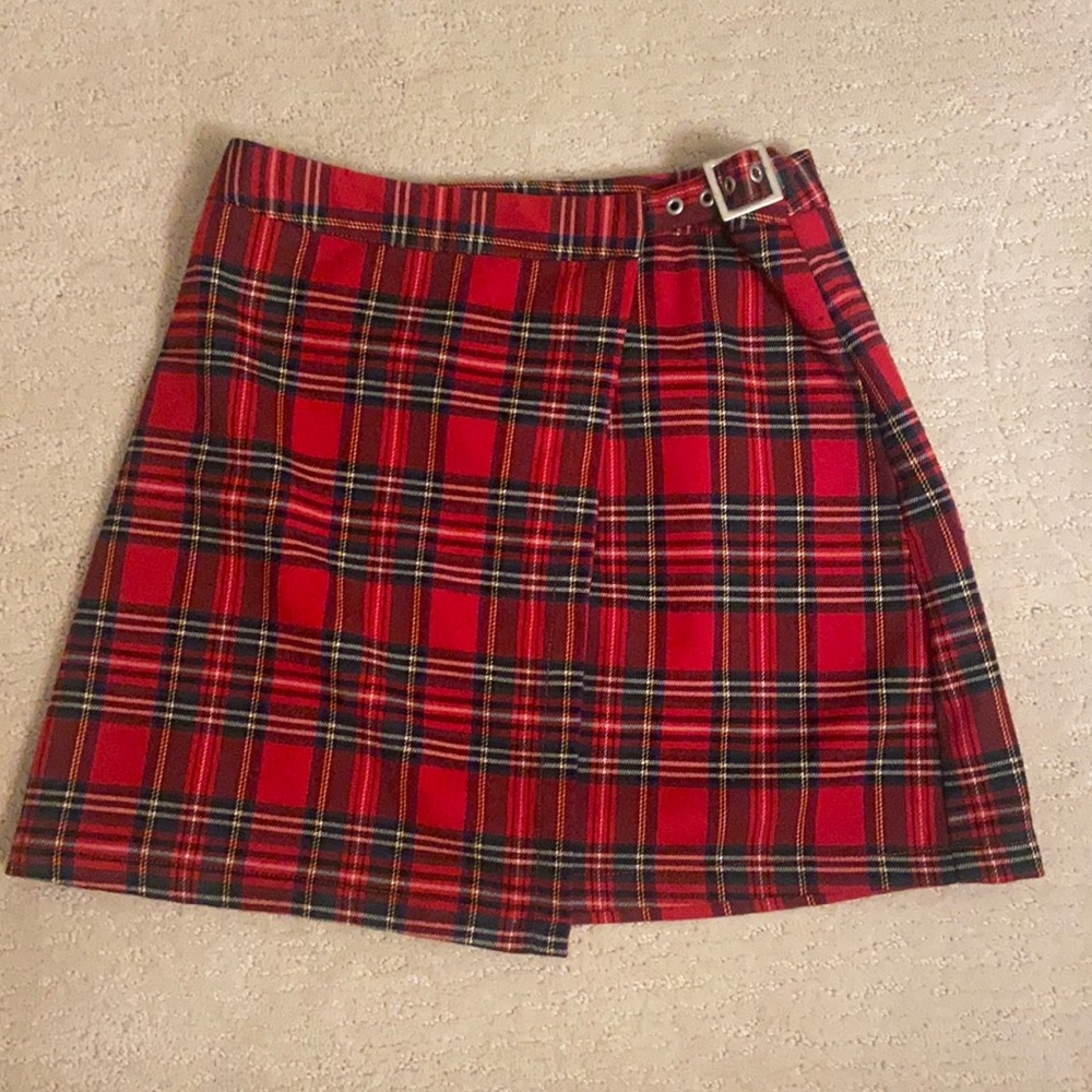 Brandy Melville Plaid skirt